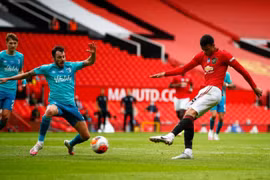 Huyền thoại Manchester United, Rio Ferdinand “phát cuồng” trước bàn thắng của Mason Greenwood vào lưới Bournemouth