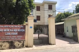 Cán bộ nghỉ hưu trước tuổi sau sáp nhập xã vẫn chưa được hưởng chế độ hưu trí