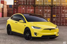 Khách hàng Tesla có thể dán màu ô tô chính hãng tại Trung Quốc