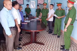 Gia Lai: Nhận hối lộ của lâm tặc, Phó Ban chỉ huy quân sự bị bắt