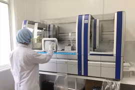 Quảng Nam vẫn đang thanh tra việc mua máy xét nghiệm giá cao ‘bất thường’