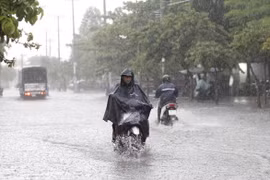 Dự báo thời tiết (4/7): Vùng núi Bắc Bộ tiếp tục mưa giông