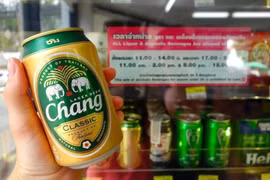 Thái Lan: Các loại đồ uống có cồn chính thức bị cấm bán trực tuyến