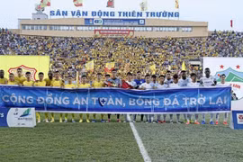 Những trận bóng đá Việt Nam tạo nên trong mùa dịch Covid-19 khiến thế giới ngạc nhiên