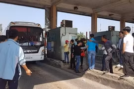 2 bị cáo gây rối ở Trạm thu phí Bắc Thăng Long - Nội Bài được giảm án
