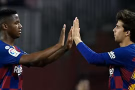 Barca quyết làm cuộc cách mạng về nhân sự với 7 tân binh