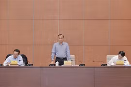 Đã tới lúc Việt Nam cân nhắc điều chỉnh mục tiêu tăng trưởng