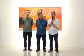 Sự trở lại của Vicas Art Studio
