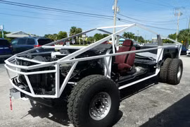 Bản sao Tesla Cybertruck đang được bán đấu giá trực tuyến