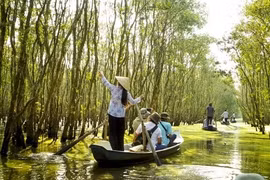Muốn 'đổi gió' vào cuối tuần, bạn trẻ Sài Gòn sẽ đi đâu?
