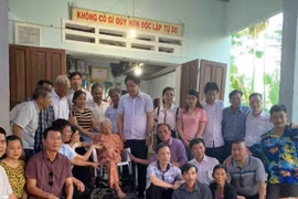 Hội Nhà báo tỉnh Quảng Ninh thăm, tặng quà Bà mẹ Việt Nam Anh hùng tại Quảng Nam