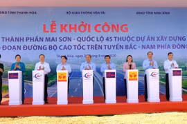 Thủ tướng Nguyễn Xuân Phúc dự Lễ khởi công đường cao tốc Bắc - Nam tại Thanh Hóa