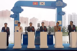 Hà Nội tiếp nhận 24 trạm quan trắc không khí tự động