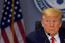 Tổng thống Trump hoãn hội nghị G7 vì đại dịch