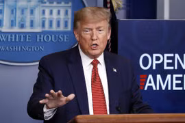 Tổng thống Trump sẽ ‘thông báo tài trợ cho WHO sớm’