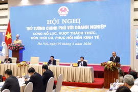 Hội nghị Thủ tướng với doanh nghiệp: Vượt thách thức, đón thời cơ, phục hồi nền kinh tế