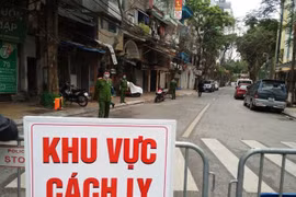 Hà Nội: Cách ly khoảng 200 người tiếp xúc với bệnh nhân dương tính với virus SARS-CoV-2