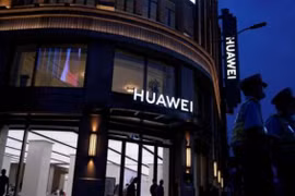 Chính phủ Mỹ nói rằng quân đội Trung Quốc đứng sau Huawei và Hikvision