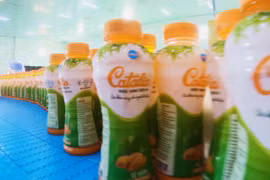Công ty TNHH Long Hải ra mắt 2 sản phẩm mới nước uống đóng chai chiết suất từ rong biển