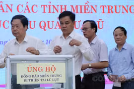 Phú Thọ: Phát động ủng hộ nhân dân các tỉnh miền Trung khắc phục hậu quả mưa lũ