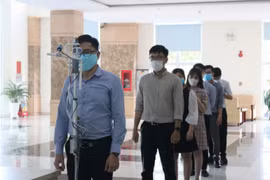 Điện lực Thừa Thiên Huế chế tạo nhiều sản phẩm phục vụ phòng, chống dịch Covid-19