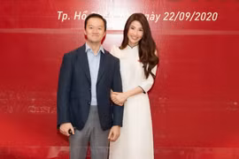 Diễm My 9x lần đầu tiên công bố người yêu doanh nhân