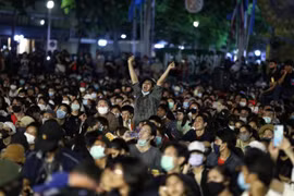 Tin thế giới 17/8: Biểu tình lớn nhất Thái Lan kể từ năm 2014 tới nay