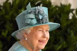 Người dân Anh sẽ trồng cây để đánh dấu 70 năm trị vì của Nữ Hoàng Elizabeth
