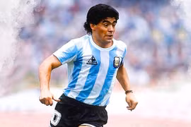Nhìn lại sự nghiệp vĩ đại của Maradona