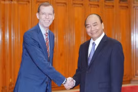 Thủ tướng Nguyễn Xuân Phúc tiếp Hiệu trưởng trường Harvard Kennedy