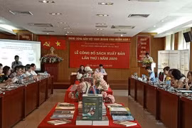 Công bố sách của Tổng Bí thư, Chủ tịch nước về Đại hội Đảng