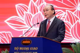 Thủ tướng: Giữ vững nguyên tắc, linh hoạt, khéo léo trong công tác đối ngoại
