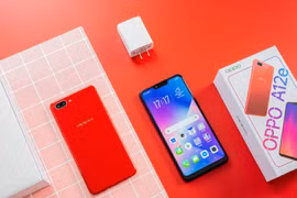 OPPO A12e: Trang bị camera kép, pin siêu khỏe, giá 2,99 triệu