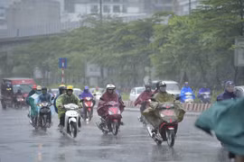 Dự báo thời tiết hôm nay (14/4): Bắc Bộ có mưa dông, gió giật mạnh ở vùng núi
