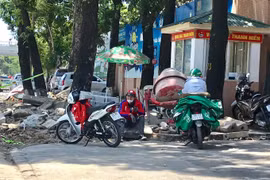 Hà Nội “uể oải” vì nắng nóng như đổ lửa