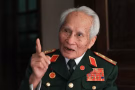 Trung tướng Nguyễn Quốc Thước được trao danh hiệu Anh hùng Lực lượng vũ trang