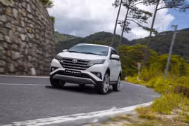 Toyota Rush sẽ bị khai tử vào năm 2021, nhường chỗ cho Yaris Cross