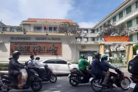Bộ Công an tiến hành khám xét tại Bệnh viện Mắt TP.HCM