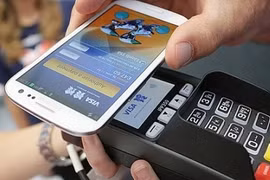 Đề xuất tiếp tục giảm 50% phí giao dịch thanh toán điện tử liên ngân hàng