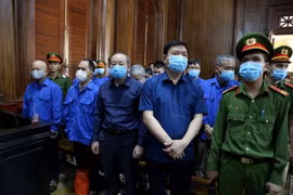Viện Kiểm sát đề nghị phạt Đinh La Thăng hơn 10 năm tù, Út "trọc" án chung thân