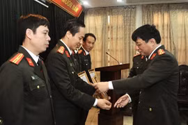 Báo Công an nhân dân khen thưởng nhiều nhà báo có thành tích xuất sắc