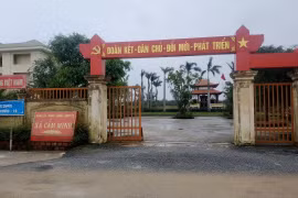 Hà Tĩnh: Cán bộ xã đánh bài ăn tiền bị xử phạt 1,5 triệu đồng