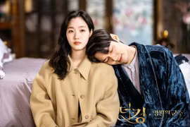 Kim Go Eun đăng ảnh bên đàn anh Lee Min Ho nghi vấn cặp đôi hẹn hò hoàn toàn có cơ sở