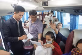 Huế: Chuyến xe yêu thương, đưa người bệnh có hoàn cảnh khó khăn về quê ăn Tết