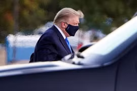 Ông Trump cảm thấy tốt hơn, khẳng định cuộc chiến thật sự giờ mới bắt đầu