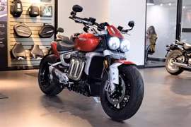 Triệu hồi hơn 1.200 xe Triumph Rocket 3 để khắc phục lỗi phanh ABS