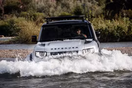 Land Rover Defender mới chính thức ra mắt tại Việt Nam, giá từ 3,8 tỷ đồng