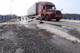 Hàng loạt dự án lớn dính bê bối: Trách nhiệm của Bộ Giao thông vận tải ở đâu?