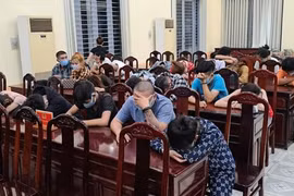 Đồng Nai: Bắt 23 thanh niên tụ tập 'mở tiệc' ma túy mừng sinh nhật