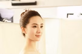Choáng ngợp trước những đám cưới ngập trong biển hoa của sao Cbiz